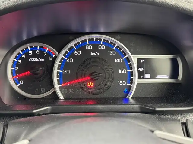 ダイハツ トール カスタムG 福岡県 2023(令5)年 5.4万km ブラックマイカメタリック アルパインフリップダウンモニター　/両側パワースライドドア　/社外ナビ　/全方位カメラ　/ＥＴＣ　/レーダークルコン　/衝突軽減　/レーンキープ　/コーナーセンサー　/横滑り防止　/アクセル踏み間違い　/アイドリング/LED