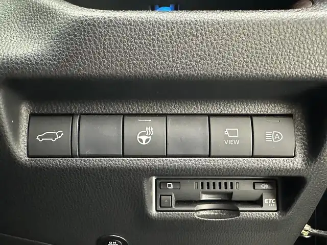 トヨタ ＲＡＶ４ G Zパッケージ 兵庫県 2020(令2)年 4.5万km アティチュードブラックマイカ 純正メモリナビ/Bluetooth/フルセグ/Miracast　/ビルトインＥＴＣ　/前後ドライブレコーダー　/デジタルインナーミラー　/パノラミックビューモニター　/オートハイビーム　/ビルトインＥＴＣ　/コーナーセンサー　/パワーバックドア　/レザーシート　/ＢＳＭ/LEDヘッドライト/純正フロアマット/ルーフレール/レーントレーシングアシスト/ロードサインアシスト/プリクラッシュセーフティー/リアクロストラフィックアラート/パワーシート/純正19インチアルミホイール/ステアリングヒーター
