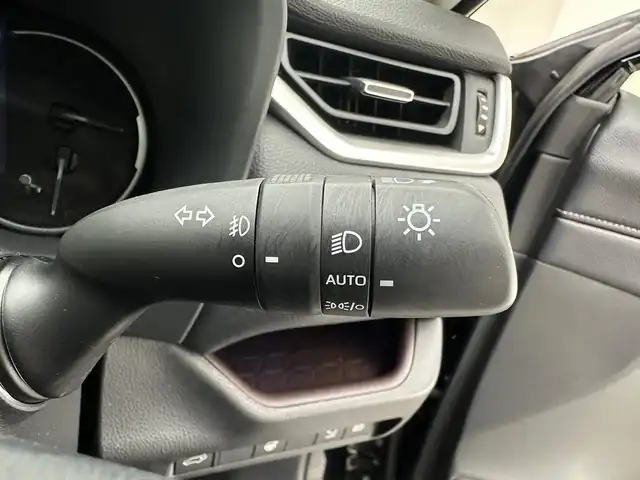 トヨタ ＲＡＶ４ G Zパッケージ 兵庫県 2020(令2)年 4.5万km アティチュードブラックマイカ 純正メモリナビ/Bluetooth/フルセグ/Miracast　/ビルトインＥＴＣ　/前後ドライブレコーダー　/デジタルインナーミラー　/パノラミックビューモニター　/オートハイビーム　/ビルトインＥＴＣ　/コーナーセンサー　/パワーバックドア　/レザーシート　/ＢＳＭ/LEDヘッドライト/純正フロアマット/ルーフレール/レーントレーシングアシスト/ロードサインアシスト/プリクラッシュセーフティー/リアクロストラフィックアラート/パワーシート/純正19インチアルミホイール/ステアリングヒーター