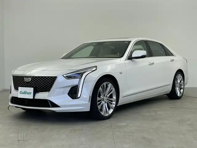 キャデラック ＣＴ６ プラチナム 千葉県 2020(令2)年 1.3万km パール ユーザー買取/純正ナビ/Bluetooth/Apple Car Play/Android Auto/全方位カメラ/BOSE　サウンド/後席モニター/衝突被害軽減ブレーキ（前後）/レーンキープアシスト/コーナーセンサー/ソナーセンサー/パワーバックドア/Wサンルーフ/オートサンシェード/デジタルインナーミラー/リアエンターテェイメント/ドライブモード/スマートキー/保証書・取説