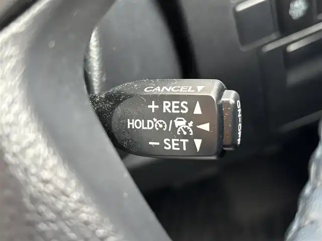 トヨタ アルファード S 茨城県 2021(令3)年 4.8万km ブラック 純正メモリナビ(AM/FM/BT/Miracast)/バックカメラ/追従型クルーズコントロール/両側パワースライドドア/ビルトインETC/LEDヘッドライト/フルセグTV/後席モニター/オットマン/レーンキープアシスト/前後コーナーセンサー/W+サイドエアバック/パワーステアリング/社外アルミホイール(MAK)