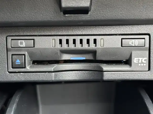 トヨタ アルファード S 茨城県 2021(令3)年 4.8万km ブラック 純正メモリナビ(AM/FM/BT/Miracast)/バックカメラ/追従型クルーズコントロール/両側パワースライドドア/ビルトインETC/LEDヘッドライト/フルセグTV/後席モニター/オットマン/レーンキープアシスト/前後コーナーセンサー/W+サイドエアバック/パワーステアリング/社外アルミホイール(MAK)