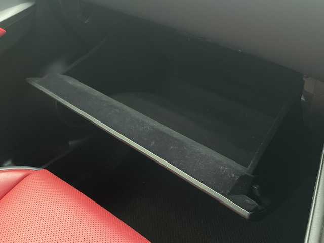 レクサス ＮＸ 300h Fスポーツ 宮崎県 2019(平31)年 6.7万km ホワイトノーヴァガラスフレーク 純正ナビ/Ｂｌｕｅｔｏｏｔｈ　/フルセグＴＶ　/パノラマミックビューモニター/赤レザーシート　/Ｄ／Ｎ席パワーシート/メモリーシート　/レーダークルーズ/マークレビンソン/Ｄ／Ｎ席シートヒーター／シートエアー/ドライブレコーダー/パワーバックドア/ハンドルヒーター/パドルシフト/ビルトインETC2.0/オートライト/オートハイビーム/エマージェンシーボタン