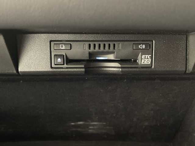 レクサス ＮＸ 300h Fスポーツ 宮崎県 2019(平31)年 6.7万km ホワイトノーヴァガラスフレーク 純正ナビ/Ｂｌｕｅｔｏｏｔｈ　/フルセグＴＶ　/パノラマミックビューモニター/赤レザーシート　/Ｄ／Ｎ席パワーシート/メモリーシート　/レーダークルーズ/マークレビンソン/Ｄ／Ｎ席シートヒーター／シートエアー/ドライブレコーダー/パワーバックドア/ハンドルヒーター/パドルシフト/ビルトインETC2.0/オートライト/オートハイビーム/エマージェンシーボタン