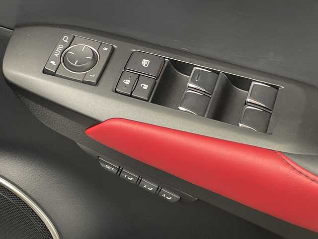 レクサス ＮＸ 300h Fスポーツ 宮崎県 2019(平31)年 6.7万km ホワイトノーヴァガラスフレーク 純正ナビ/Ｂｌｕｅｔｏｏｔｈ　/フルセグＴＶ　/パノラマミックビューモニター/赤レザーシート　/Ｄ／Ｎ席パワーシート/メモリーシート　/レーダークルーズ/マークレビンソン/Ｄ／Ｎ席シートヒーター／シートエアー/ドライブレコーダー/パワーバックドア/ハンドルヒーター/パドルシフト/ビルトインETC2.0/オートライト/オートハイビーム/エマージェンシーボタン