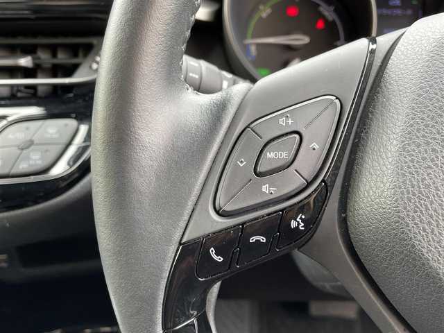 トヨタ Ｃ－ＨＲ G 東京都 2020(令2)年 6.4万km ブラックマイカ 純正ナビ/バックモニター/プリクラッシュセーフティシステム/レーントレーシングアシスト/ブラインドスポットモニター/リアクロストラフィックアラート/クリアランスソナー/レーダークルーズコントロール/ＥＴＣ/オートマチックハイビーム/スマートキー