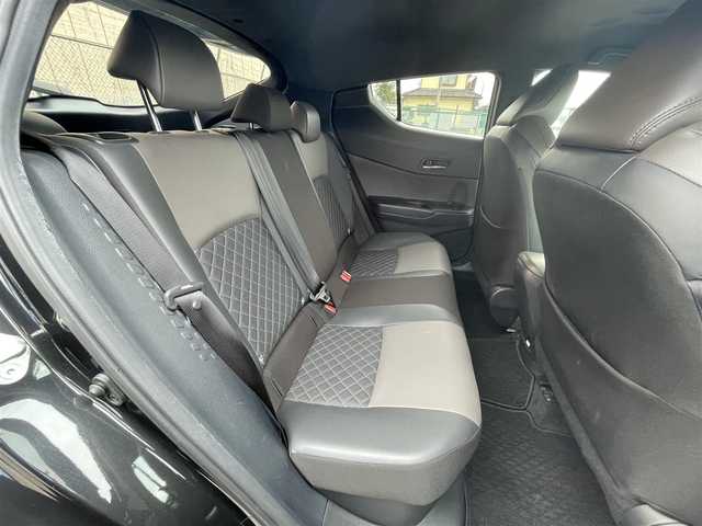 トヨタ Ｃ－ＨＲ G 東京都 2020(令2)年 6.4万km ブラックマイカ 純正ナビ/バックモニター/プリクラッシュセーフティシステム/レーントレーシングアシスト/ブラインドスポットモニター/リアクロストラフィックアラート/クリアランスソナー/レーダークルーズコントロール/ＥＴＣ/オートマチックハイビーム/スマートキー