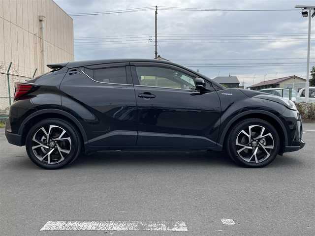 トヨタ Ｃ－ＨＲ G 東京都 2020(令2)年 6.4万km ブラックマイカ 純正ナビ/バックモニター/プリクラッシュセーフティシステム/レーントレーシングアシスト/ブラインドスポットモニター/リアクロストラフィックアラート/クリアランスソナー/レーダークルーズコントロール/ＥＴＣ/オートマチックハイビーム/スマートキー