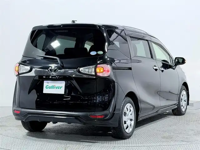 トヨタ シエンタ G 大阪府 2015(平27)年 6.4万km ブラックマイカ TRDエアロ 純正ナビ 両側電動ドア 衝突軽減B レーンアシスト バックカメラ ビルトインETC オートハイビーム LEヘッドDライト Bluetooth/DVD/CD スマートキー プッシュスタート オートエアコン 電動格納ミラー