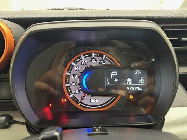 スズキ スペーシア ギア HYBRID XZ 兵庫県 2019(令1)年 5.4万km フェニックスレッドパール/ガンメタリック2トーンルーフ 社外ナビ/(AVN-R9W)/フルセグ CD DVD BT MSV/バックカメラ/両側パワースライドドア/衝突軽減ブレーキ/レーンキープアシスト/クリアランスソナー/シートヒーター/サーキュレーター/LEDヘッドライト/LEDフォグライト/オートライト/純正ドアバイザー/ルーフレール/純正14インチアルミホイール/スマートキー