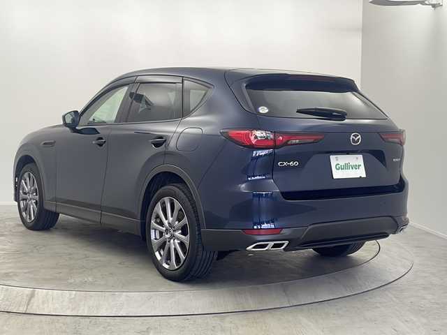 マツダ ＣＸ－６０ XD Lパッケージ 大阪府 2023(令5)年 1.9万km ディープクリスタルブルーマイカ パノラマサンルーフ/BOSEサウンドシステム＋12スピーカー/地上デジタルTVチューナー（フルセグ）/12.3インチ純正ディスプレイオーディオ/全方位カメラ/フロント/リア/サイド/Apple Car Play/Android Auto/AM/FM/BT/ヘッドアップディスプレイ/アダプティブLEDヘッドライト/レーンキープアシスト/緊急時車線維持支援/360°ビューモニター（シースルービュー）/ブラインドスポットモニタリング/スマートブレーキサポート/前側方接近車両検知/マツダレーダークルーズコントロール/交通標識認識システム/クルージング＆トラフィックサポート/ドライバー異常時対応システム/ドライバーモニタリング/マツダインテリジェントドライブセレクト（スポーツモード付）/パワーシート（運転席/助手席）/シートヒーター（全席）/パワーバックドア/革巻きステアリング/ステアリングヒーター/ステアリングスイッチ/置くだけ充電/１２V電源×２/保証書/取扱説明書/スペアキー1本