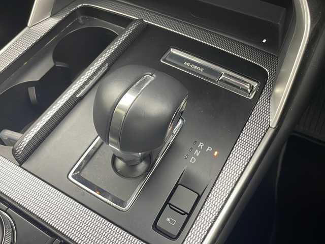 マツダ ＣＸ－６０ XD Lパッケージ 大阪府 2023(令5)年 1.9万km ディープクリスタルブルーマイカ パノラマサンルーフ/BOSEサウンドシステム＋12スピーカー/地上デジタルTVチューナー（フルセグ）/12.3インチ純正ディスプレイオーディオ/全方位カメラ/フロント/リア/サイド/Apple Car Play/Android Auto/AM/FM/BT/ヘッドアップディスプレイ/アダプティブLEDヘッドライト/レーンキープアシスト/緊急時車線維持支援/360°ビューモニター（シースルービュー）/ブラインドスポットモニタリング/スマートブレーキサポート/前側方接近車両検知/マツダレーダークルーズコントロール/交通標識認識システム/クルージング＆トラフィックサポート/ドライバー異常時対応システム/ドライバーモニタリング/マツダインテリジェントドライブセレクト（スポーツモード付）/パワーシート（運転席/助手席）/シートヒーター（全席）/パワーバックドア/革巻きステアリング/ステアリングヒーター/ステアリングスイッチ/置くだけ充電/１２V電源×２/保証書/取扱説明書/スペアキー1本