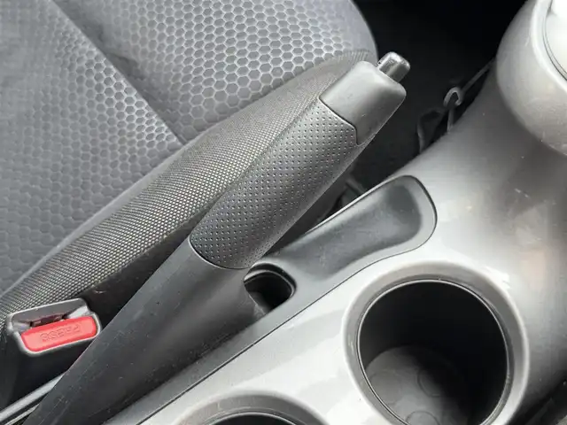 日産 ジューク 15RX 兵庫県 2011(平23)年 18.6万km ホワイトパール 社外ナビ/(CD/USB/AM/FM)/ETC/オートライト/スマートキー/社外フロアマット/電動格納ミラー/ヘッドライトレベライザー