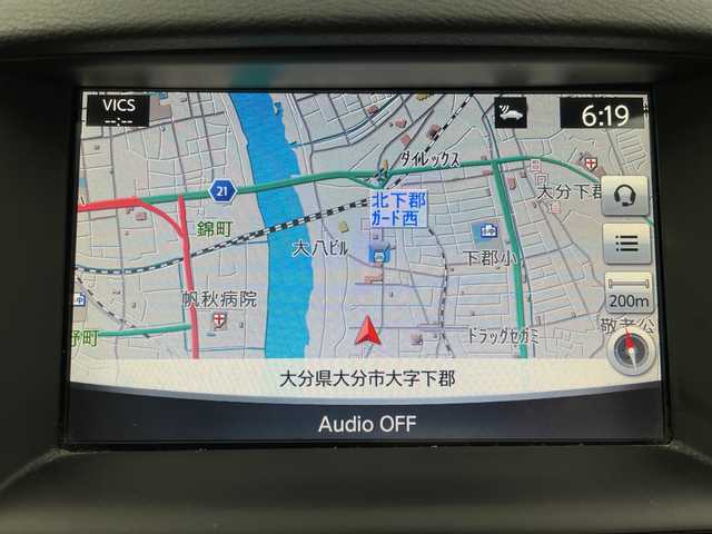 日産 スカイライン 200GT－t タイプP 大分県 2014(平26)年 10.2万km クリスタルホワイトパール 純正HDDナビ/（CD/DVD/BT/フルセグTV）/全方位カメラ/バックカメラ/レザーシート/パワーシート/シートヒーター/スマートキー/プッシュスタート/ETC/オートライト/フォグランプ/LEDヘッドライト/レーダークルーズコントロール/ステアリングスイッチ/革巻きステアリング/ドライブレコーダー/純正17インチアルミホイール