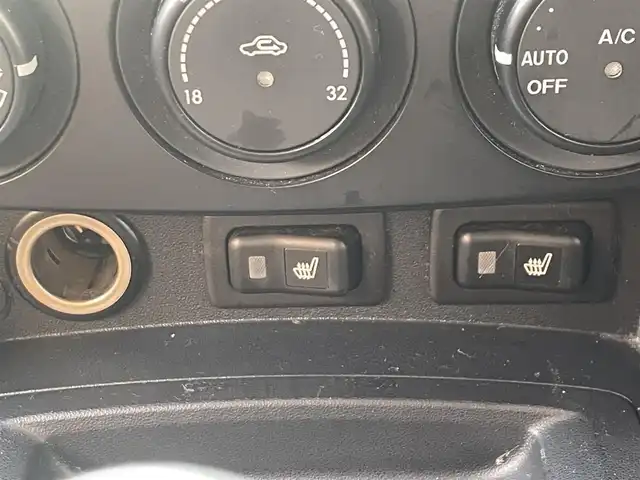 マツダ ロードスター VS 大阪府 2008(平20)年 7.6万km マーブルホワイト 革シート/シートヒーター/HIDヘッドライト/ETC/キーレスキー/スペアキー/CD/ステアリングリモコン/アルミホイール/保証書 取説/禁煙車