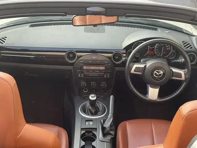 マツダ ロードスター VS 大阪府 2008(平20)年 7.6万km マーブルホワイト 革シート/シートヒーター/HIDヘッドライト/ETC/キーレスキー/スペアキー/CD/ステアリングリモコン/アルミホイール/保証書 取説/禁煙車