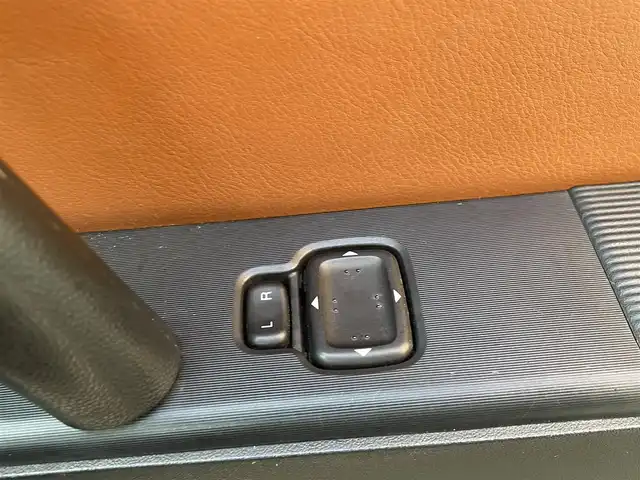 マツダ ロードスター VS 大阪府 2008(平20)年 7.6万km マーブルホワイト 革シート/シートヒーター/HIDヘッドライト/ETC/キーレスキー/スペアキー/CD/ステアリングリモコン/アルミホイール/保証書 取説/禁煙車