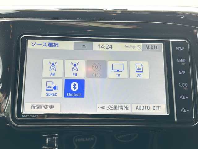 トヨタ ハイラックス Z 岐阜県 2020(令2)年 4万km シルバーメタリック 登録時走行距離39780km/純正ナビ/バックカメラ/キャノピー/サイドステップ/マッドガード/ドアバイザー/純正アルミホイール/Bluetooth接続/LEDヘッドライト/オートクルーズ/フルセグTV/純正フロアマット/スマートキー/全方位ドライブレコーダー/オートエアコン/レーンキープアシスト/コーナーセンサー