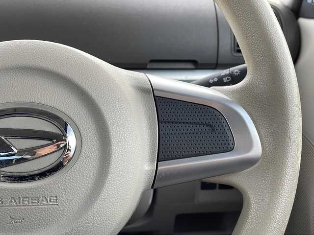 ダイハツ タント X SA 千葉県 2014(平26)年 9.7万km ファイアークォーツレッドM ワンオーナー/純正ナビ/TV/CD/USB/バックカメラ/横滑り防止装置/盗難防止装置/衝突軽減防止装置/オートライト/ステアリングスイッチ/スマートキー/スペアキー１本/リアサンシェード/純正ドアバイザー/プッシュスタート