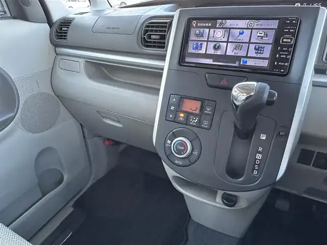 ダイハツ タント X SA 群馬県 2014(平26)年 9.7万km ファイアークォーツレッドM (株)IDOMが運営する【じしゃロン伊勢崎店】の自社ローン専用車両になりますこちらは現金またはオートローンご利用時の価格です。自社ローンご希望の方は別途その旨お申付け下さい/スマートアシスト/左パワースライドドア/純正メモリーナビゲーション/バックカメラ/CD/SD/ワンセグTV/オートライト/アイドリングストップ/ドアバイザー/純正フロアマット