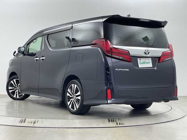 トヨタ アルファード S Cパッケージ 埼玉県 2022(令4)年 4.2万km スパークリングブラックパールクリスタルシャイン 純正１０インチディスプレイオーディオ　/バックカメラ　/両側パワースライドドア/パワーシート/電動リアゲート　/シートヒーター　/エアシート/ステアリングヒーター/アダプティブクルーズコントロール/レザーシート　/純正ビルトインＥＴＣ２．０　/レーンキープアシスト/横滑り防止装置/前後コーナーセンサー/純正フロアマット/ロールサンシェード/オットマン/プッシュスタート/純正１８インチアルミホイール/フロントフォグランプ/オートライト/オートハイビーム