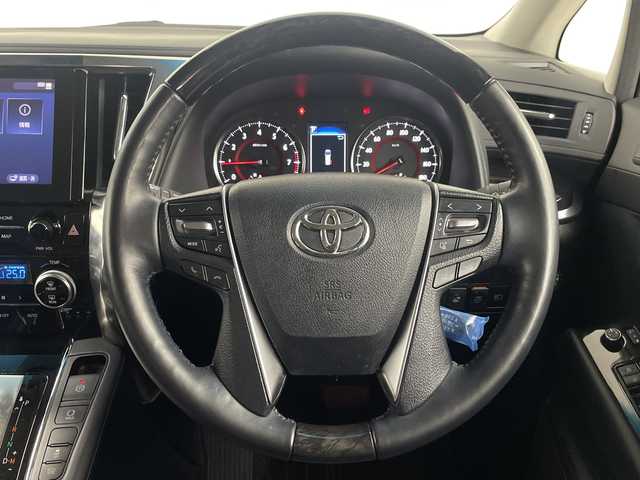 トヨタ アルファード S Cパッケージ 埼玉県 2022(令4)年 4.2万km スパークリングブラックパールクリスタルシャイン 純正１０インチディスプレイオーディオ　/バックカメラ　/両側パワースライドドア/パワーシート/電動リアゲート　/シートヒーター　/エアシート/ステアリングヒーター/アダプティブクルーズコントロール/レザーシート　/純正ビルトインＥＴＣ２．０　/レーンキープアシスト/横滑り防止装置/前後コーナーセンサー/純正フロアマット/ロールサンシェード/オットマン/プッシュスタート/純正１８インチアルミホイール/フロントフォグランプ/オートライト/オートハイビーム