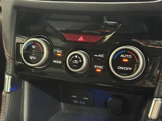 スバル フォレスター X－ブレイク 三重県 2018(平30)年 6.3万km クリスタルホワイトP ガソリン/4WD/MTモード付フロアCVT/純正 8インチ ダイヤトーンサウンドナビ/（FM/AM/CD/DVD/SD/MusicFolder/iPod/USB/TV/Bluetooth/AUX）/リヤビューモニター＆フロント・サイドビューモニター/ドライブレコーダー前方/ETC/EyeSight/・プリクラッシュブレーキ/・アクティブレーンキープ/・AT誤発進/誤後進抑制制御/・車線逸脱警報＆ふらつき警報/・全車速追従機能付クルコン/・先行車発進お知らせ機能/・後退時ブレーキサポート/［OP：アドバンスドセイフティパッケージ］/・アダプティブドライビングビーム/・スバルリヤビークルディテクション（SRVD：後側方警戒支援システム）/装備/・スマートリヤビューミラー（デジタルインナーミラー）*/・撥水ハーフレザーシート/・8wayパワーシート（Dメモリー付/N）/・シートヒーター（D/N/2nd左右）/・ステアリングヒーター/・オートライト＆ワイパー/・ステアリング連動LEDヘッドランプ（SRH）/・ルーフレール/・左右独立オートエアコン/・電子パーキングブレーキ/・パドルシフト/・ステアリングスイッチ/・17inAW/・スマートキーx1/など