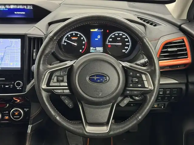 スバル フォレスター X－ブレイク 三重県 2018(平30)年 6.3万km クリスタルホワイトP ガソリン/4WD/MTモード付フロアCVT/純正 8インチ ダイヤトーンサウンドナビ/（FM/AM/CD/DVD/SD/MusicFolder/iPod/USB/TV/Bluetooth/AUX）/リヤビューモニター＆フロント・サイドビューモニター/ドライブレコーダー前方/ETC/EyeSight/・プリクラッシュブレーキ/・アクティブレーンキープ/・AT誤発進/誤後進抑制制御/・車線逸脱警報＆ふらつき警報/・全車速追従機能付クルコン/・先行車発進お知らせ機能/・後退時ブレーキサポート/［OP：アドバンスドセイフティパッケージ］/・アダプティブドライビングビーム/・スバルリヤビークルディテクション（SRVD：後側方警戒支援システム）/装備/・スマートリヤビューミラー（デジタルインナーミラー）*/・撥水ハーフレザーシート/・8wayパワーシート（Dメモリー付/N）/・シートヒーター（D/N/2nd左右）/・ステアリングヒーター/・オートライト＆ワイパー/・ステアリング連動LEDヘッドランプ（SRH）/・ルーフレール/・左右独立オートエアコン/・電子パーキングブレーキ/・パドルシフト/・ステアリングスイッチ/・17inAW/・スマートキーx1/など