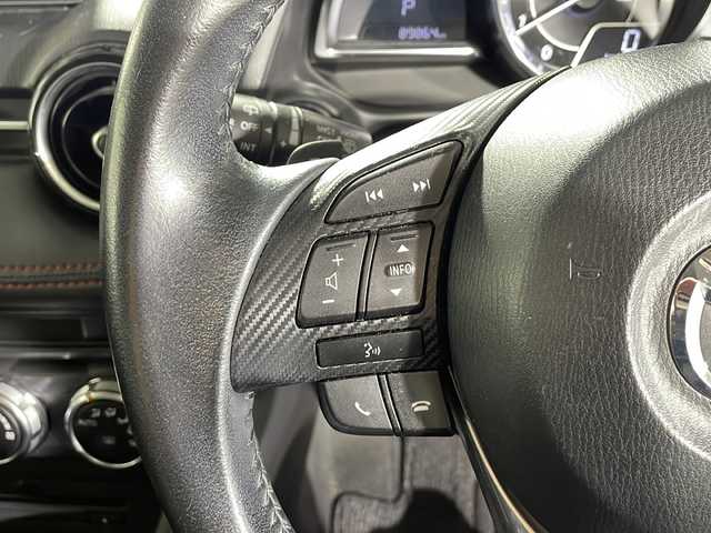 マツダ デミオ XD ツーリング 沖縄県 2015(平27)年 9万km メテオグレーマイカ 県外仕入/禁煙車/純正ナビ/ CD/DVD/Bluetooth/フルセグTV/スマートシティブレーキ/ヘッドアップディスプレイ/クルーズコントロール/ETC/ステアリングスイッチ/パドルシフト/ターボ/スペアキー/純正アルミホイール