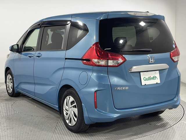 ホンダ フリード G ホンダセンシング 広島県 2016(平28)年 2.4万km ブルーホライゾンM 純正ナビ　/両側パワースライドドア　/フルセグＴＶ　/バックカメラ　/レーダークルーズコントロール　/レーンキープアシスト　/衝突軽減　/オートライト　/ドライブレコーダー　/ＥＴＣ　/Ｂｌｕｅｔｏｏｔｈ　/スマートキー/純正１５インチホイールキャップ(185/65/R15)/エアバック（運転席/助手席）