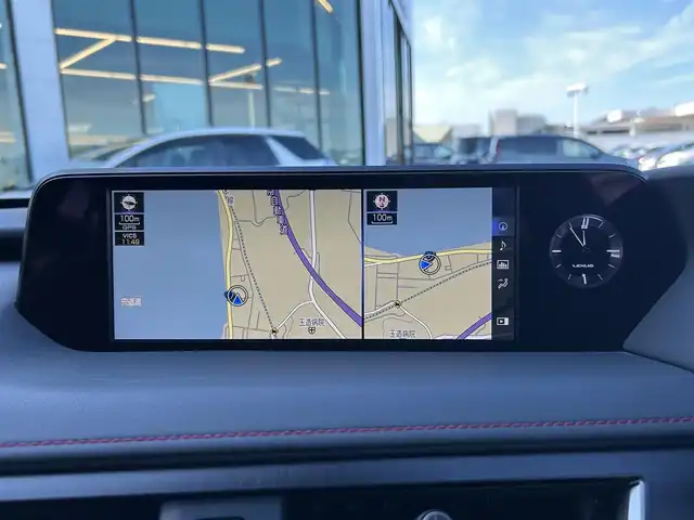 レクサス ＵＸ 250h Fスポーツ 島根県 2019(平31)年 3.2万km ホワイトノーヴァガラスフレーク 登録時走行距離　31114km/ワンオーナー/取扱説明書/純正ナビ/AM/FM/Bluetooth/CD/DVD/フルセグテレビ/バックカメラ/パドルシフト/レーダークルーズコントロール/レーンキープアシスト/ブラインドスポットモニター/パワーバックドア/電動格納ミラー/電動パーキング/ブレーキホールド/パワーシート（DN席）/メモリシート/シートヒーター（DN席）/ステアリングヒーター/純正フロアマット/プリクラッシュセーフティシステム/パーキングサポートアラート/パーキングサポートブレーキ/ETC2.0/純正アルミ１８インチ