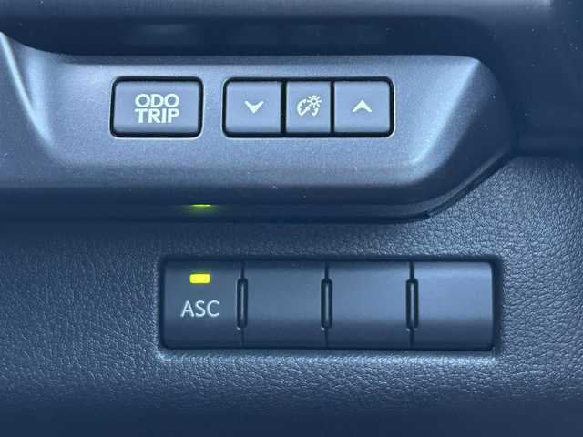 レクサス ＵＸ 250h Fスポーツ 島根県 2019(平31)年 3.2万km ホワイトノーヴァガラスフレーク 登録時走行距離　31114km/ワンオーナー/取扱説明書/純正ナビ/AM/FM/Bluetooth/CD/DVD/フルセグテレビ/バックカメラ/パドルシフト/レーダークルーズコントロール/レーンキープアシスト/ブラインドスポットモニター/パワーバックドア/電動格納ミラー/電動パーキング/ブレーキホールド/パワーシート（DN席）/メモリシート/シートヒーター（DN席）/ステアリングヒーター/純正フロアマット/プリクラッシュセーフティシステム/パーキングサポートアラート/パーキングサポートブレーキ/ETC2.0/純正アルミ１８インチ