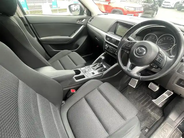 マツダ ＣＸ－５ XD プロアクティブ 熊本県 2015(平27)年 5.1万km ジェットブラックマイカ 純正メーカーナビ/【フルセグTV/Bluetooth/CD/DVD/USB】/バックカメラ/衝突軽減装置/クルーズコントロール/レーンアシスト/社外デジタルインナーミラー/コーナーセンサー（後ろ）/純正19インチアルミホイール/オートライトLED/本革巻きステアリング/純正フロアマット/プッシュスタート/スマートキー/スペアキー/保証書/取扱説明書