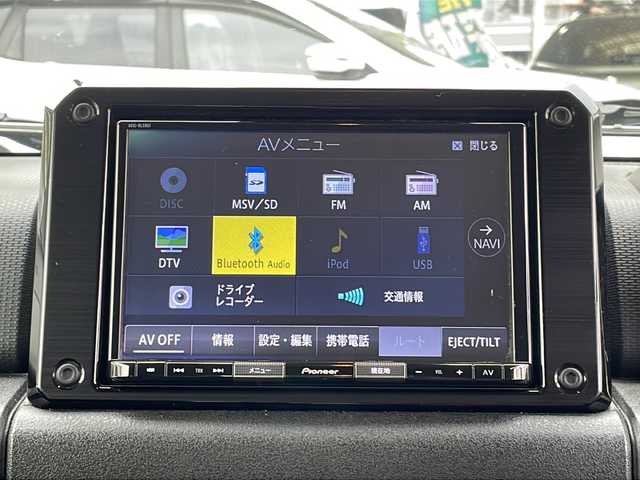 スズキ ジムニー XC 福岡県 2019(令1)年 7.1万km ミディアムグレー 前席シートヒーター　/クルーズコントロール　/ｔｙｐｅ－Ｃポート　/ＵＳＢポート　/純正ナビ（Ｂｌｕｅｔｏｏｔｈ・ラジオ・ＴＶ・ｉｐｏｄ）　/ＥＴＣ　/前方ドライブレコーダー　/背面タイヤ　/ＬＥＤライト/４WD/衝突軽減ブレーキ/フォグランプ/電動格納ミラー/ステアリングスイッチ/レーンキープアシスト/オートライト/純正ホイール/衝撃被害軽減システム/ダウンヒルアシストコントロール/レーンキープアシスト/取扱説明書