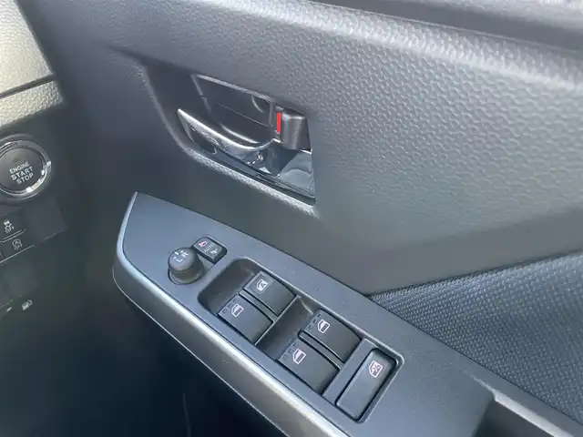 トヨタ ルーミー カスタムG 福島県 2025(令7)年 0.5万km パールホワイトⅢ スマートアシスト/レーダークルーズコントロール/純正ディスプレイオーディオ/（Carplay/AM/FM/BT/フルセグTV）/バックカメラ/両側パワースライドドア/前席シートヒーター/前後コーナーセンサー/純正14インチAW/ドアバイザー/LEDオートヘッドライト/プッシュスタート/スマートキー/アイドリングストップ