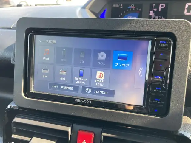 ダイハツ タント カスタム X 鳥取県 2023(令5)年 2.8万km クールバイオレットクリスタルシャイン ４WD/社外ナビ/ワンセグ/DVD/CD/BT/バックカメラ/ETC/スマートアシスト/前後コーナーセンサー/ハーフレザーシート/前席シートヒーター/両側パワースライドドア/LEDヘットライト/フォグライト/オートマチックハイビーム/純正14インチアルミホイール/プッシュエンジンスタート/スマートキー×2/アイドリングストップ/純正フロアマット/ドアバイザー/スタットレスセット積み込み（タイヤ溝5部山）
