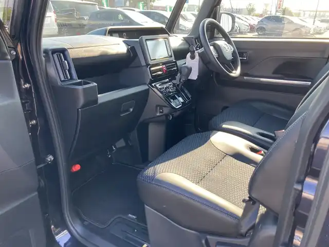 ダイハツ タント カスタム X 鳥取県 2023(令5)年 2.8万km クールバイオレットクリスタルシャイン ４WD/社外ナビ/ワンセグ/DVD/CD/BT/バックカメラ/ETC/スマートアシスト/前後コーナーセンサー/ハーフレザーシート/前席シートヒーター/両側パワースライドドア/LEDヘットライト/フォグライト/オートマチックハイビーム/純正14インチアルミホイール/プッシュエンジンスタート/スマートキー×2/アイドリングストップ/純正フロアマット/ドアバイザー/スタットレスセット積み込み（タイヤ溝5部山）
