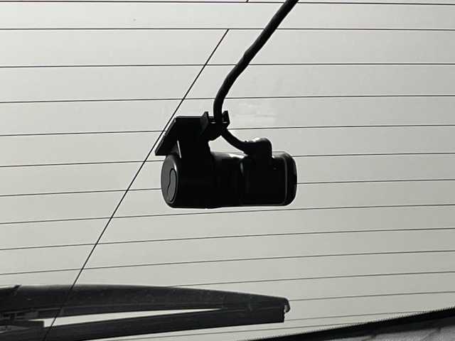 マツダ ＣＸ－６０ XD HV プレミアムスポーツ 神奈川県 2022(令4)年 2.4万km プラチナクォーツメタリック 4WD【ヒルディセントコントロール/リアフォグランプ】/ディーゼルターボ/マツダコネクト12.3型SDナビゲーション/フルセグ　Bluetooth　USB　HDMI/BOSEサウンドシステム/パノラマサンルーフ【ツイン】/パワーバックドア/-ACTIVSENSE/スマートブレーキサポート/誤発進抑制制御/車線逸脱警報システム/降車支援機能付ブラインドスポットモニタリング/レーンキープアシストシステム/緊急時車線維持支援/接近車両検知/レーダークルーズコントロール/クルージングトラフィックサポート/革巻きステアリング/パドルシフト/ステアリングヒーター/電動チルトテレスコピックステアリング/交通標識認識システム/ドライバー異常対応システム/革/レガーヌコンビシート/前席パワーシート/ペンチレーション/前席後席シートヒーター/ドライバーパソナライズ/アドバンストキーレスエントリーシステム/ワイヤレス充電器/AC100Vコンセント/社外前後ドライブレコーダー/純正ETC/アダブティブLEDヘッドランプ/純正20インチアルミホイール/スペアキー