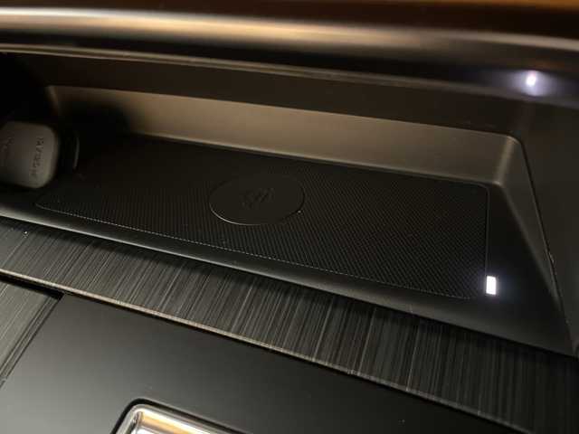 マツダ ＣＸ－６０ XD HV プレミアムスポーツ 神奈川県 2022(令4)年 2.4万km プラチナクォーツメタリック 4WD【ヒルディセントコントロール/リアフォグランプ】/ディーゼルターボ/マツダコネクト12.3型SDナビゲーション/フルセグ　Bluetooth　USB　HDMI/BOSEサウンドシステム/パノラマサンルーフ【ツイン】/パワーバックドア/-ACTIVSENSE/スマートブレーキサポート/誤発進抑制制御/車線逸脱警報システム/降車支援機能付ブラインドスポットモニタリング/レーンキープアシストシステム/緊急時車線維持支援/接近車両検知/レーダークルーズコントロール/クルージングトラフィックサポート/革巻きステアリング/パドルシフト/ステアリングヒーター/電動チルトテレスコピックステアリング/交通標識認識システム/ドライバー異常対応システム/革/レガーヌコンビシート/前席パワーシート/ペンチレーション/前席後席シートヒーター/ドライバーパソナライズ/アドバンストキーレスエントリーシステム/ワイヤレス充電器/AC100Vコンセント/社外前後ドライブレコーダー/純正ETC/アダブティブLEDヘッドランプ/純正20インチアルミホイール/スペアキー