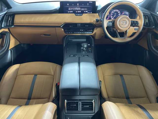 マツダ ＣＸ－６０ XD HV プレミアムスポーツ 神奈川県 2022(令4)年 2.4万km プラチナクォーツメタリック 4WD【ヒルディセントコントロール/リアフォグランプ】/ディーゼルターボ/マツダコネクト12.3型SDナビゲーション/フルセグ　Bluetooth　USB　HDMI/BOSEサウンドシステム/パノラマサンルーフ【ツイン】/パワーバックドア/-ACTIVSENSE/スマートブレーキサポート/誤発進抑制制御/車線逸脱警報システム/降車支援機能付ブラインドスポットモニタリング/レーンキープアシストシステム/緊急時車線維持支援/接近車両検知/レーダークルーズコントロール/クルージングトラフィックサポート/革巻きステアリング/パドルシフト/ステアリングヒーター/電動チルトテレスコピックステアリング/交通標識認識システム/ドライバー異常対応システム/革/レガーヌコンビシート/前席パワーシート/ペンチレーション/前席後席シートヒーター/ドライバーパソナライズ/アドバンストキーレスエントリーシステム/ワイヤレス充電器/AC100Vコンセント/社外前後ドライブレコーダー/純正ETC/アダブティブLEDヘッドランプ/純正20インチアルミホイール/スペアキー