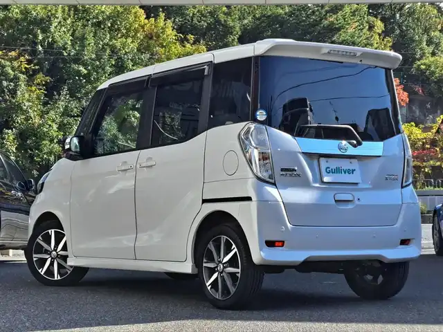 日産 デイズ ルークス ハイウェイスター Gターボ 大阪府 2018(平30)年 4.7万km ホワイトパール /ワンオーナー//禁煙車//ディーラーOPメモリーナビ【MM318D-W】//CD・DVD・Bluetooth・フルセグTV・FM・AM・SD//TVキット//ナビ連動純正前ドラレコ//全方位カメラ//両側パワースライドドア//LEDヘッドライト//オートマチックハイビーム//スマートキー//ステアリングスイッチ//衝突軽減ブレーキ//クルーズコントロール//LDW(車線逸脱警報)//アイドリングストップ//リアサーキュレーター//純正１５インチAW//保証書//取扱説明書//スペアキー