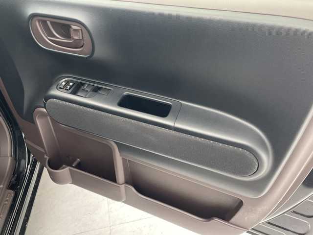 トヨタ スペイド F 沖縄県 2017(平29)年 4.1万km ブラックマイカ 純正ナビ　（NSCD-W66）/（ＴＶ　ＣＤ　Ｂｌｕｅｔｏｏｔｈ　SD）/バックカメラ　/前後ドライブレコーダー　/ＥＴＣ　/片側パワースライドドア/プッシュスタート　/スマートキー　/衝突軽減　/レーンキープアシスト　/純正フロアマット/社外AW/アイドリングストップ/ミュージックプレイヤー[AUX]