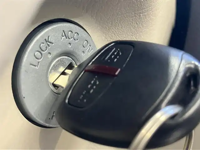 三菱 ｅＫワゴン M 東京都 2013(平25)年 1.7万km アメジストブラック F5ミッション/キーレスエントリー/Wエアバック/ドアバイザー/電動格納ミラー/走行16683km/メーカー保証書/点検整備記録簿/取扱説明書