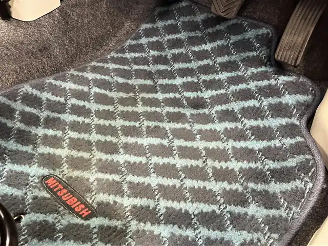 三菱 ｅＫワゴン M 東京都 2013(平25)年 1.7万km アメジストブラック F5ミッション/キーレスエントリー/Wエアバック/ドアバイザー/電動格納ミラー/走行16683km/メーカー保証書/点検整備記録簿/取扱説明書