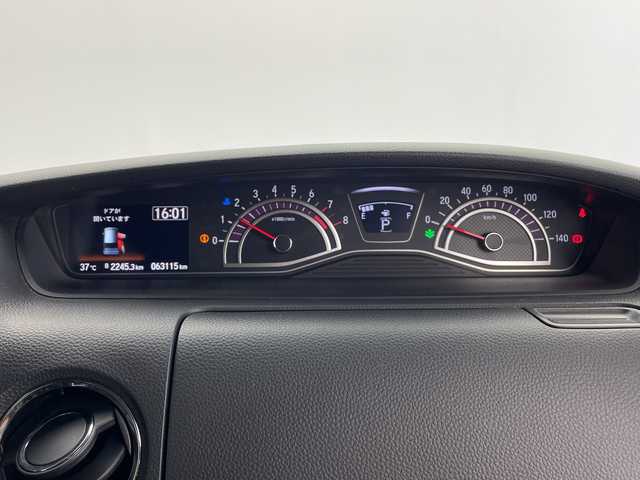 ホンダ Ｎ ＢＯＸ カスタム G EX ターボ ホンダセンシング 鹿児島県 2018(平30)年 6.4万km プラチナホワイトパール 純正ナビ/（CD/DVD/BT/フルセグTV）/両側パワースライドドア/アダプティブクルーズコントロール/衝突被害軽減ブレーキ/レーンキープアシスト/両側パワースライドドア/オートライト/オートマチックハイビーム/ハーフレザーシート/バックカメラ/スマートキー/プッシュスタート/リアサンシェード/パドルシフト/取説、保証書