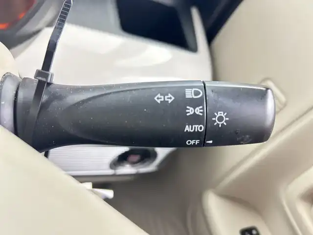 スズキ スペーシア HYBRID X 三重県 2018(平30)年 5.3万km オフブルーM 禁煙車/社外ナビゲーション/ーCD/DVD/USB/Bluetooth/HDMI/衝突軽減ブレーキ　/レーンキープアシスト　/両側パワースライドドア　/オートライト／オートハイビーム機能　/ＥＴＣ　/プッシュスタート／スマートキー　/アイドリングストップ　/シートヒーター　/スペアキー