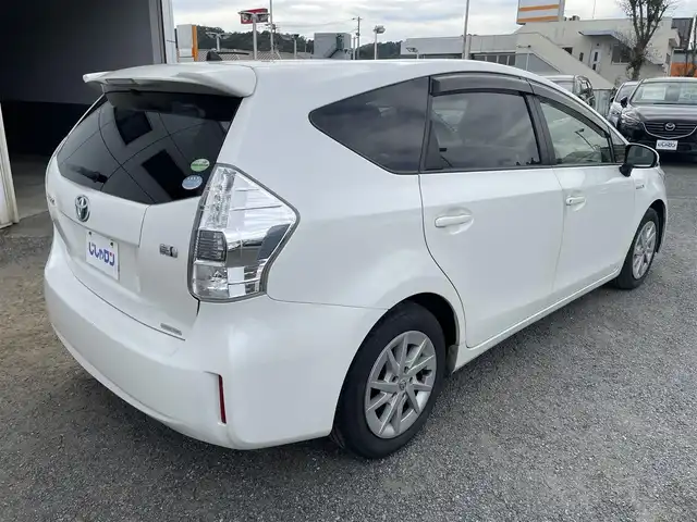 トヨタ プリウス α S 神奈川県 2012(平24)年 8.1万km ホワイトパールクリスタルシャイン (株)IDOMが運営する【じしゃロンOO店】の自社ローン専用車両になりますこちらは現金またはオートローンご利用時の価格です。自社ローンご希望の方は別途その旨お申付け下さい/純正メモリナビ/ＣＤ/ＤＶＤ/ＢＴ/フルセグ/スマートキー/ＥＴＣ/ステアリングリモコン/バックカメラ/純正アルミ
