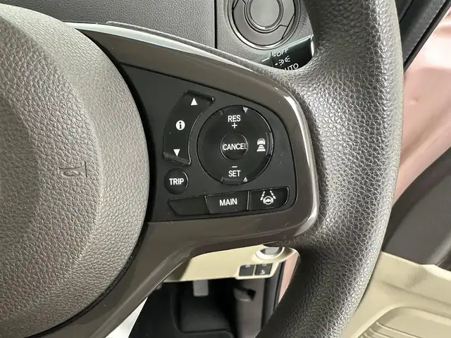 ホンダ Ｎ ＢＯＸ G L ホンダセンシング 兵庫県 2020(令2)年 4.3万km ピンク 社外メモリナビ(CD/Bt/ワンセグ)/・CN-E320D/バックカメラ/ACC/PCS/LKA/ドライブレコーダー/クリアランスソナー /シートヒーター/LEDヘッドライト/片側パワースライドドア /ビルトインETC/社外マット/純正バイザー