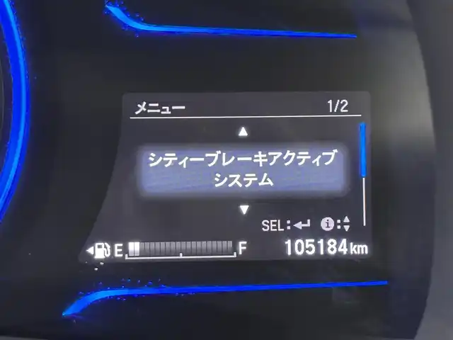 ホンダ シャトル ハイブリッド Z 福岡県 2015(平27)年 10.6万km ホワイトオーキッドパール 純正ナビ／フルセグＴＶ　/バックカメラ　/ビルトインＥＴＣ　/前後ドラレコ　/クルーズコントロール　/シティブレーキアクティブシステム　/パドルシフト　/フロントガラス熱線スイッチ　/ECON　/ハーフレザー　/シートヒーター　/ステアリングスイッチ　/純正１６インチアルミホイール　/LEDヘッドライト