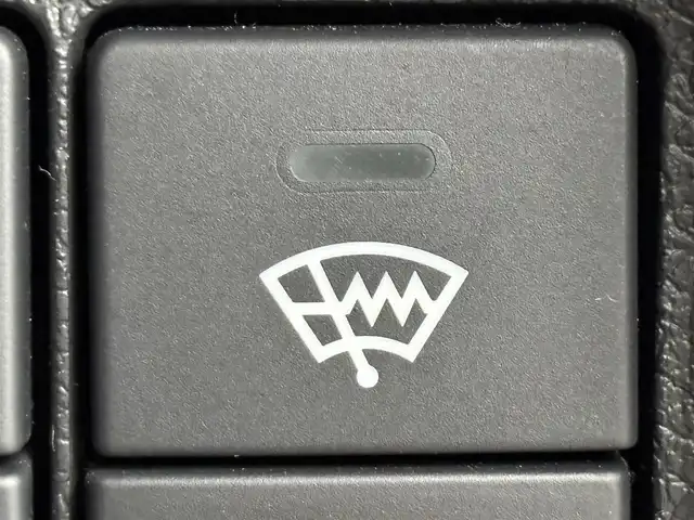 ホンダ シャトル ハイブリッド Z 福岡県 2015(平27)年 10.6万km ホワイトオーキッドパール 純正ナビ／フルセグＴＶ　/バックカメラ　/ビルトインＥＴＣ　/前後ドラレコ　/クルーズコントロール　/シティブレーキアクティブシステム　/パドルシフト　/フロントガラス熱線スイッチ　/ECON　/ハーフレザー　/シートヒーター　/ステアリングスイッチ　/純正１６インチアルミホイール　/LEDヘッドライト